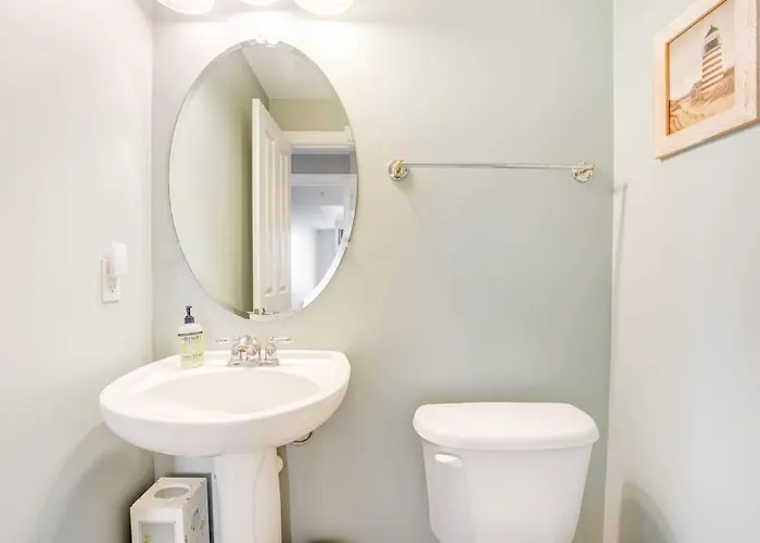 Belmont Towers 407